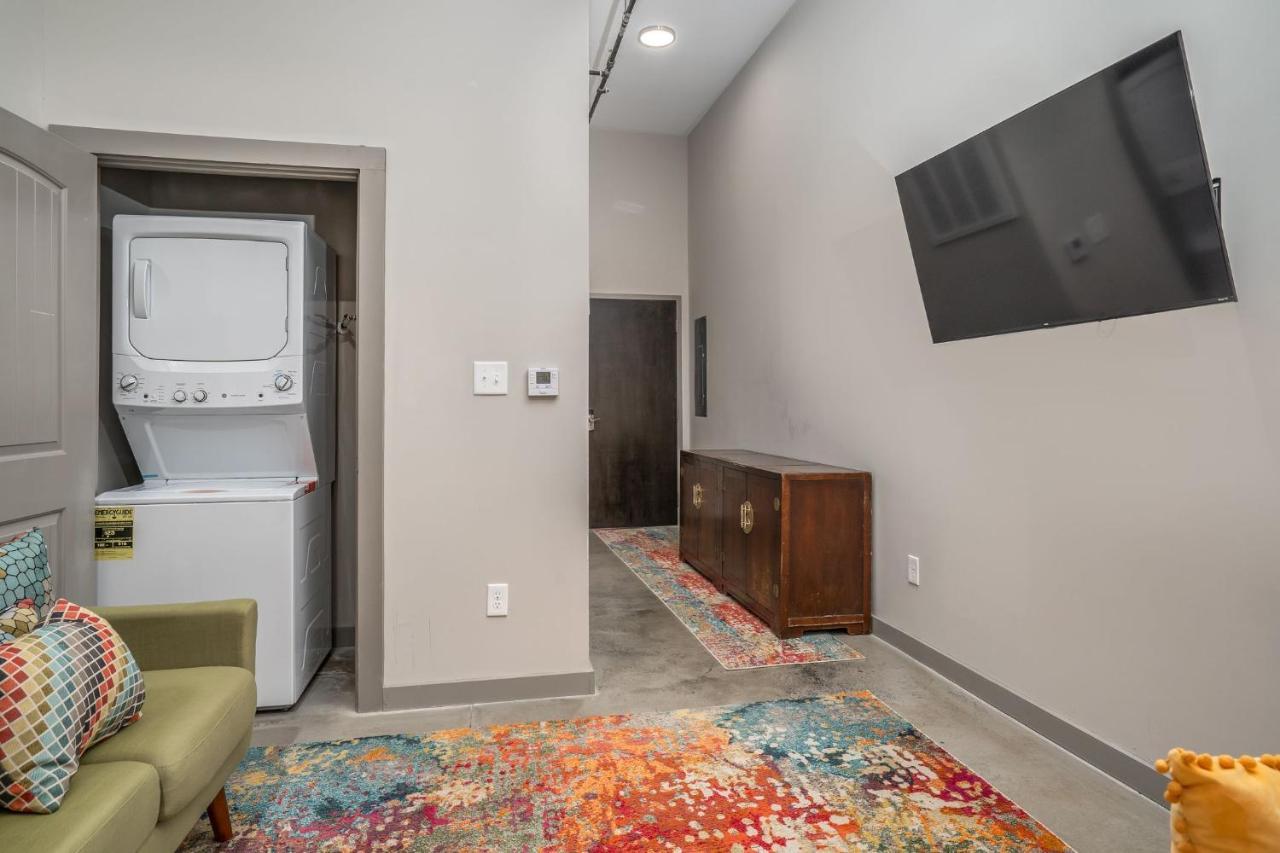 Apartament The Davis Lofts At Main Street - Unit 1E Rocky Mount Zewnętrze zdjęcie